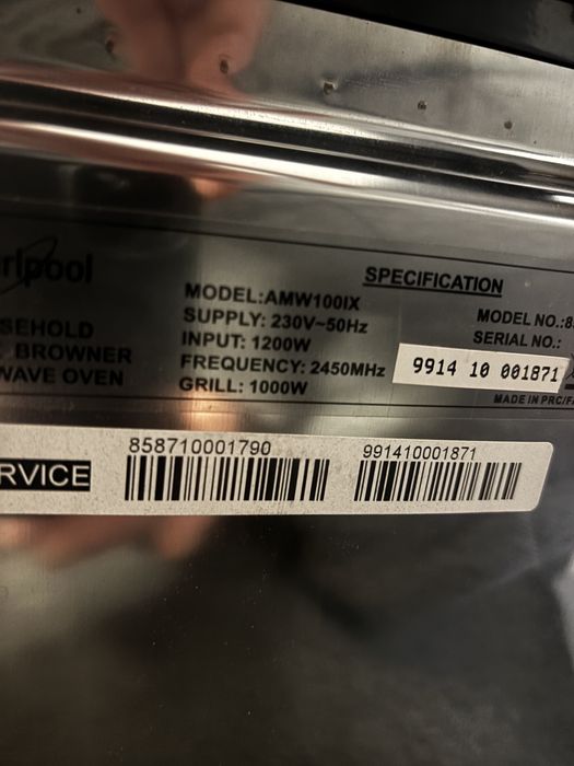 Mikrofala pod zabudowe Whirlpool