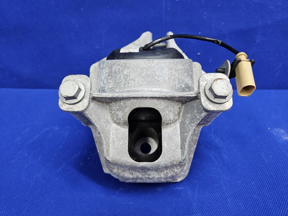 PODUSZKA silnika AUDI A4 B8 / A5 8T łapa lewa oryginał