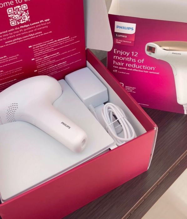 Фотоепілятор Philips Lumea