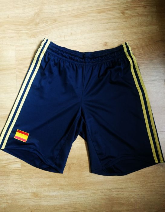 Spodenki sportowe Adidas, Spain