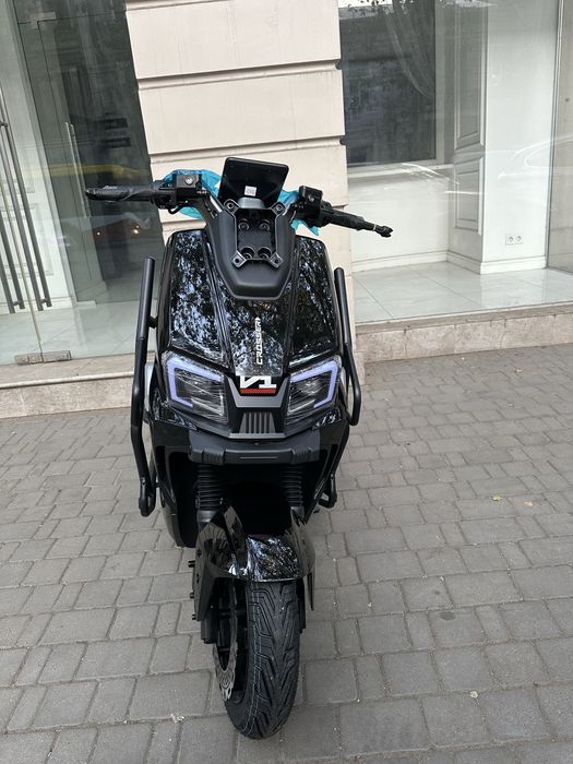Электроскутер Crosser CR 13 PRO . Электромопед. Литий 72V-30-71А
