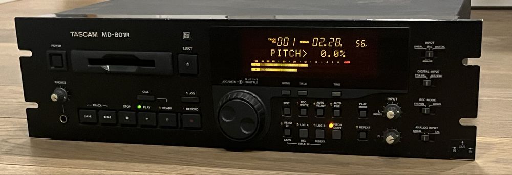 Tascam MD-801R mini disc  pro xlr