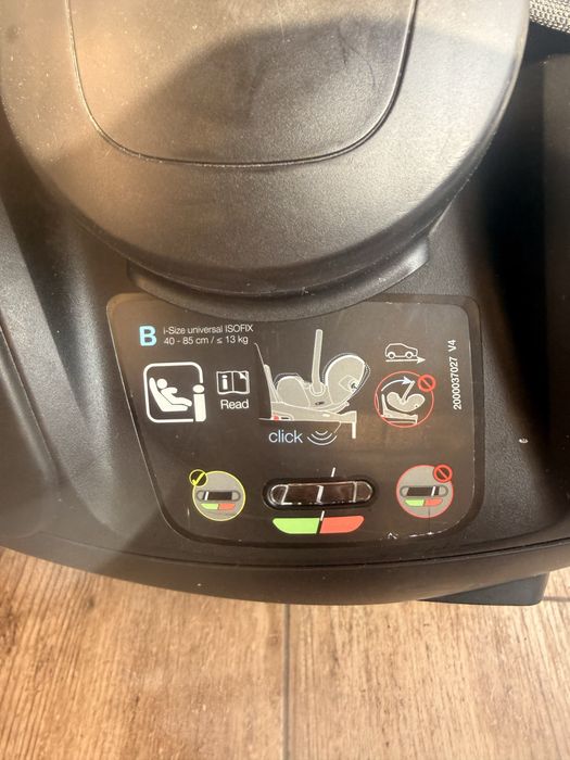 Fotelik samochodowy z bazą Isofix Britax Romer Baby Safe 5z2