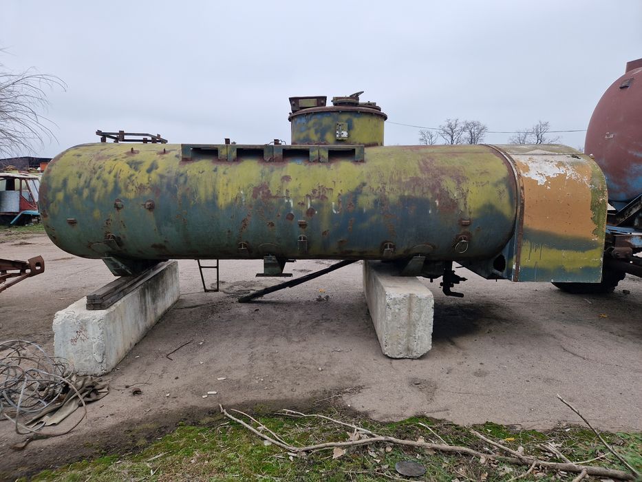 Продам цистерну таровану
