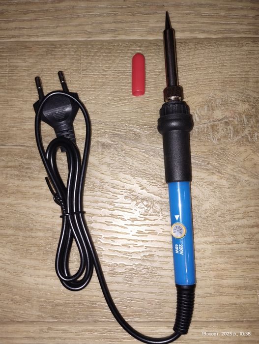 Паяльник 220вольт, 60ват.