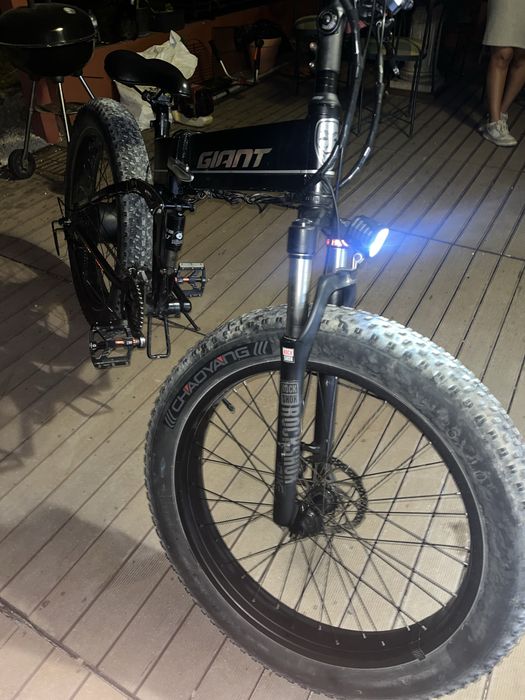 Fat Bike Elétrica GIANT 1000W | 48V 15Ah | Suspensão Total | 2 Baterias (preço especial)
