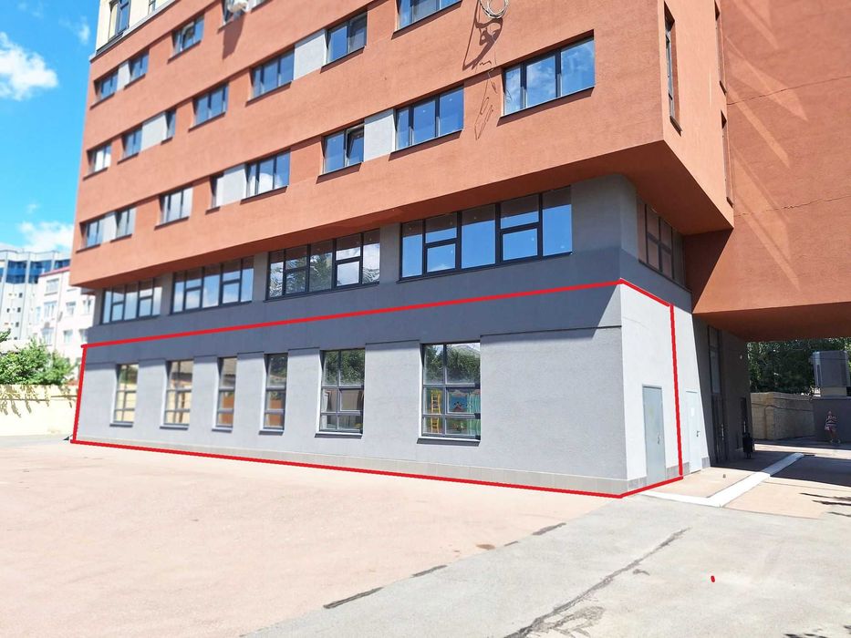 Продаж приміщення 118,1 м² у ЖК Кристал