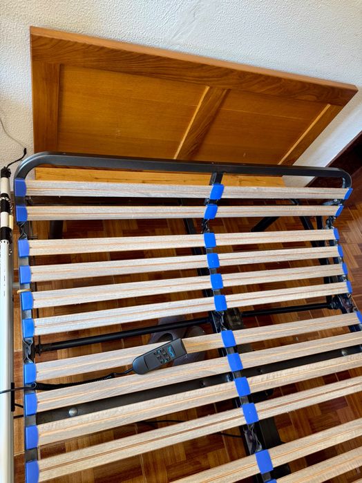 Cama articulada elétrica com comando + colchão