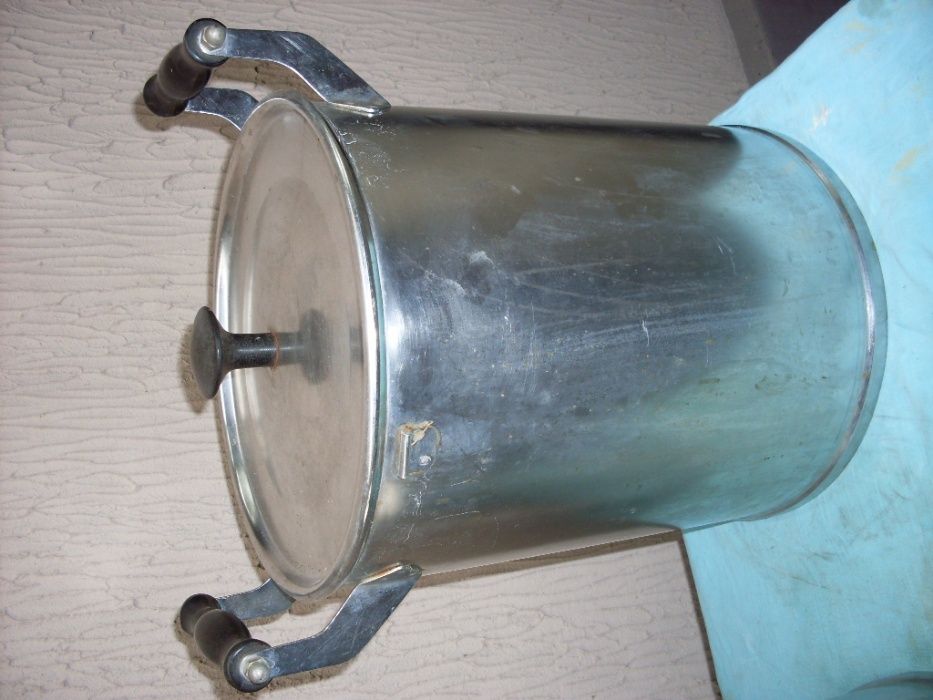 Продам  нержавеющие кастрюли