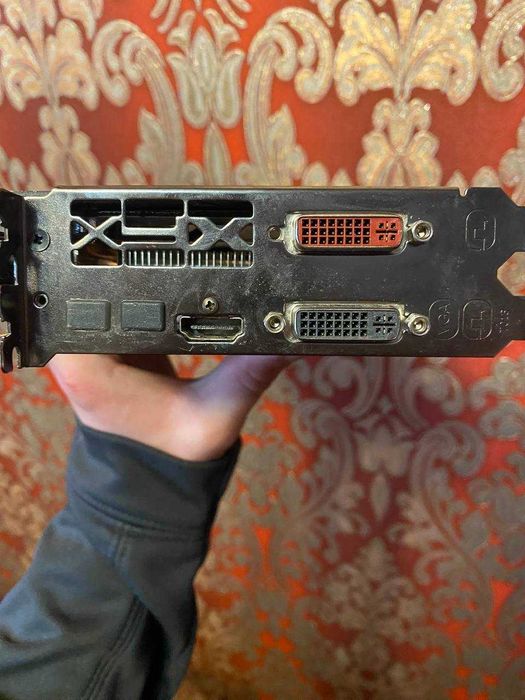 XFX radeon r9 270x 2gb