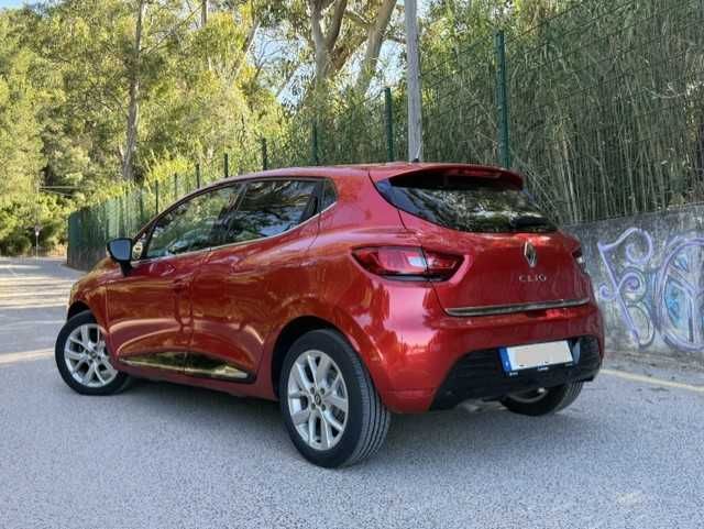Renault Clio IV - 1.5 dci LIMITED/19