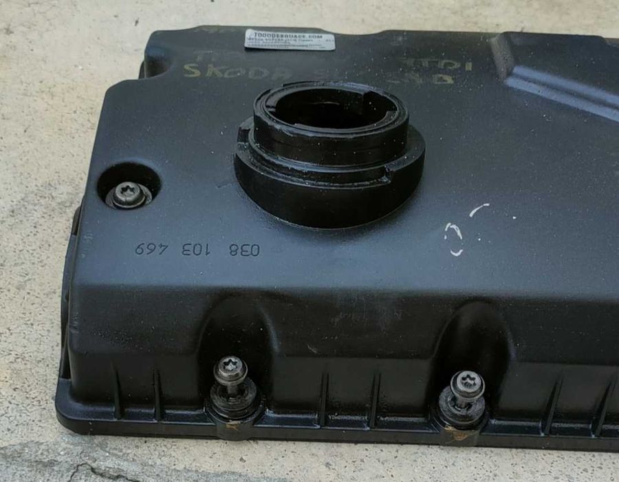 Tampa de válvulas - Skoda Superb