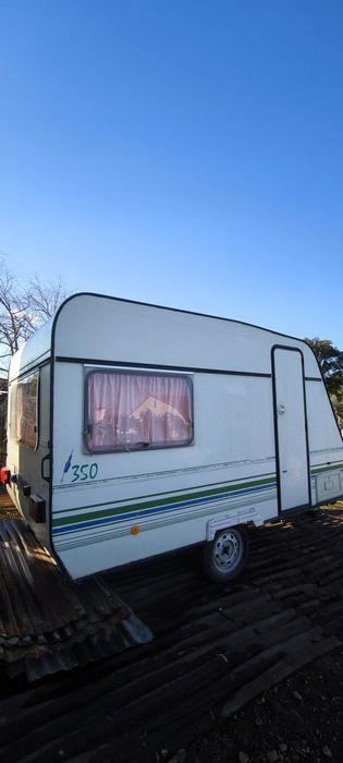 Caravana Pluma 350