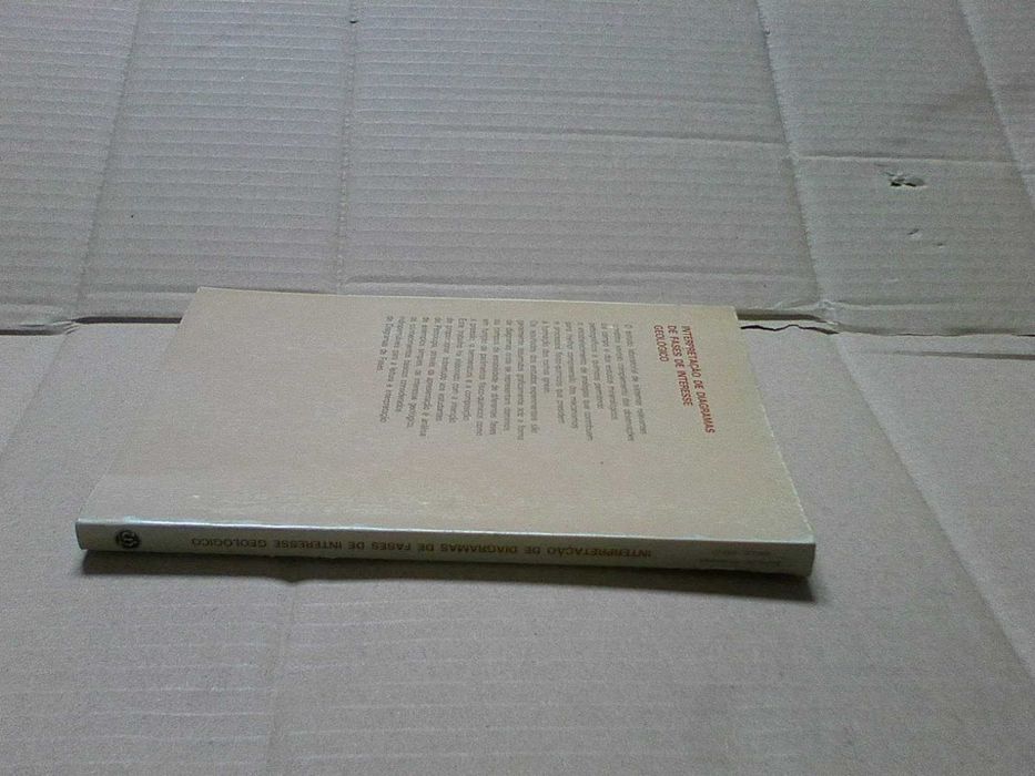 Interpretação de diagramas de fases de interesse geológico