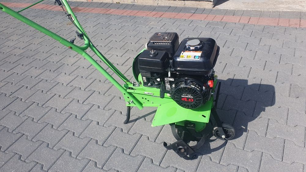 Glebogryzarka spalinowa Viking