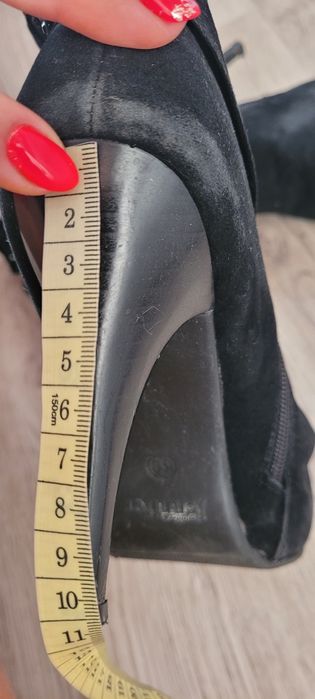 Botki na obcasie szpilki 39