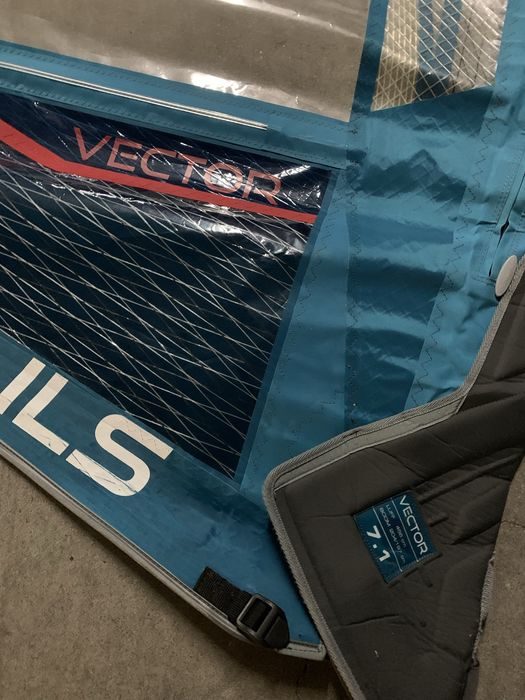 Vela windsurf Gunsails vector 7.1