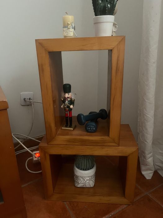 Consola e prateleiras para tv ou outros