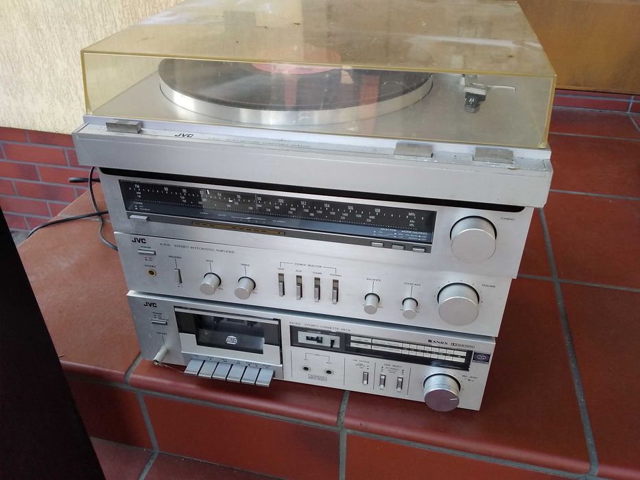 lampa taxi radiotaxi uber bolt wieża JVC