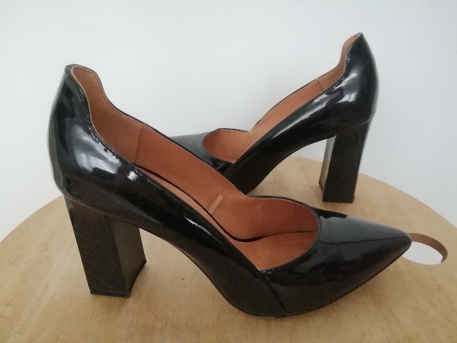 Buty damskie caprice