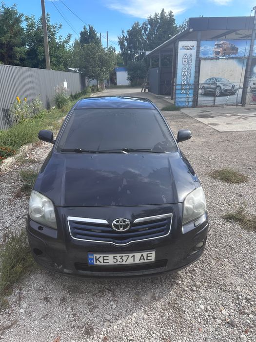 Продам тойоту авенсис т25
