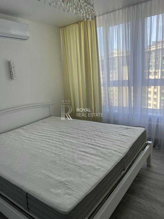 Apartment in Kyiv - More