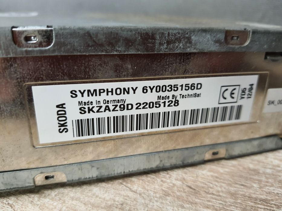 Radio samochodowe Skoda Symphony CD z kodem / Fabia MK1 Zadbane, odtwarzacz Fabryczny