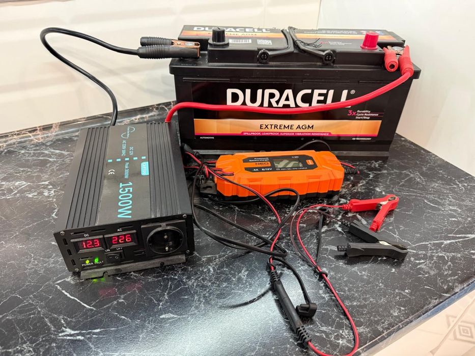 Інвертор з акумулятором