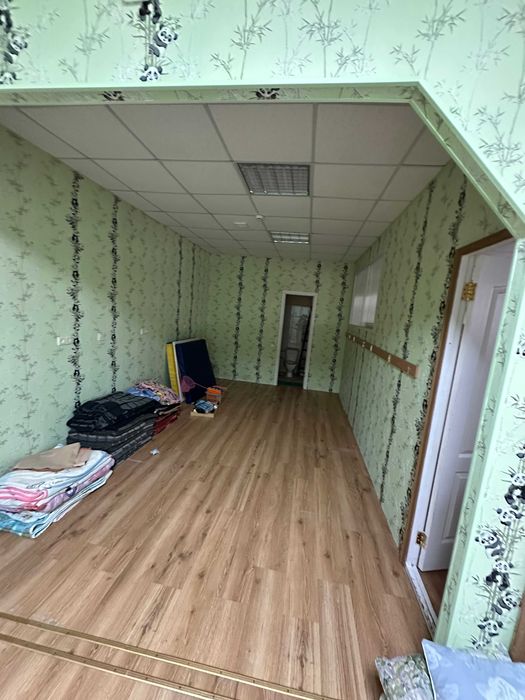 Продам коммерческое помещение 150 м кв .м Холодная гора г.Харьков