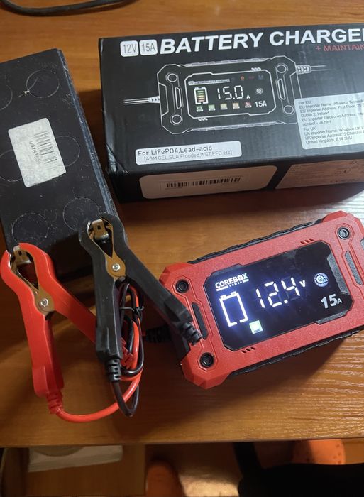 Зарядное устройство 12V 15A интеллектуальное, автоматическое
