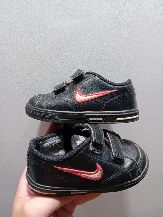Buty dziecięce nike 22