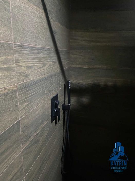 Продам квартиру з ремонтом в ЖК Молодіжний Фрунзенський