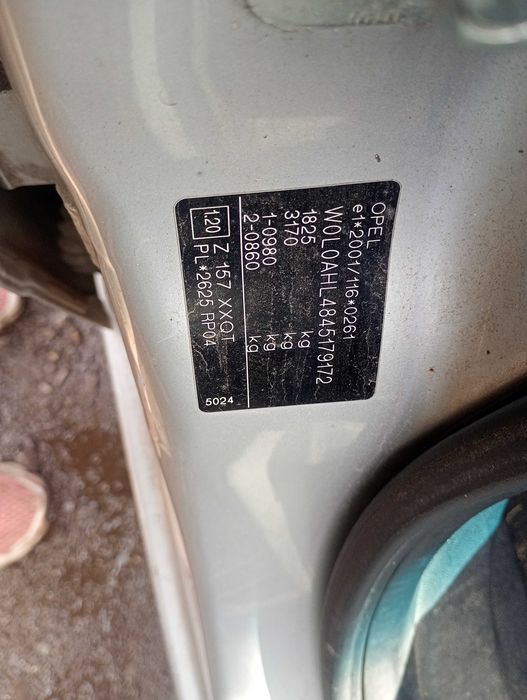 Opel Astra H Z157  1,7 klapa tylna hb 5d, części transport FV dostawa