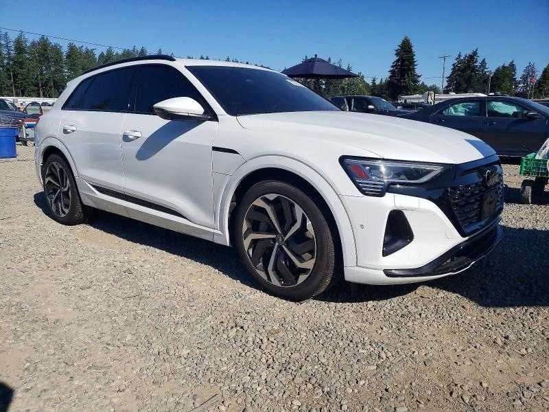 2024 Audi Q8 E-Tron Prestige