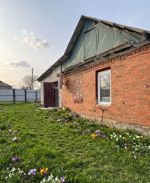 Терміново продам! Окремий будинок в Деражні