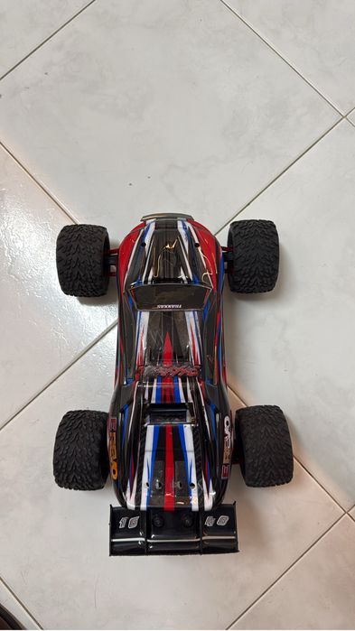 Traxxas mini revo 1/16