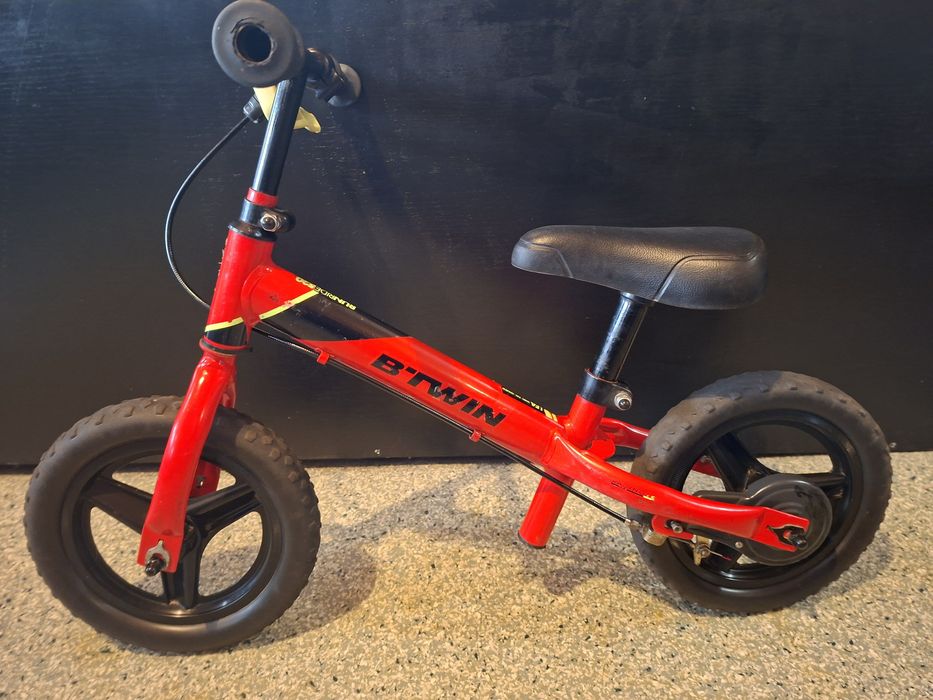 rowerek biegowy B'twin Run Ride 520