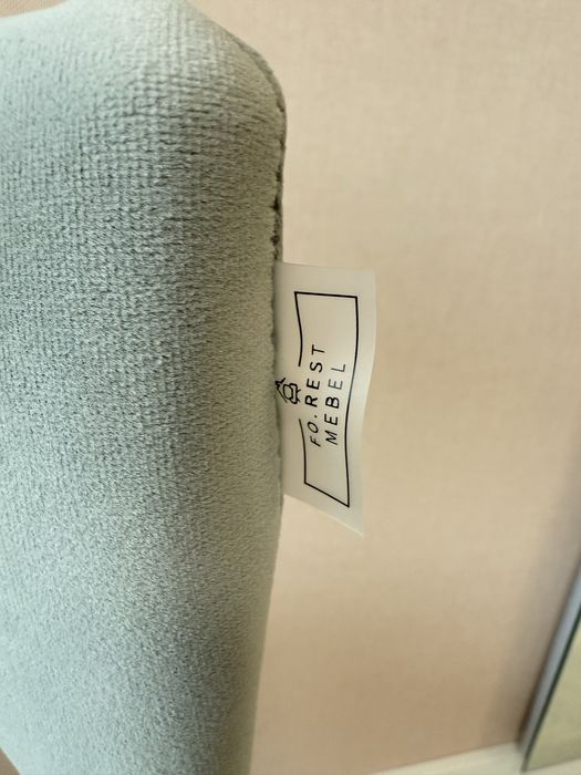 Стілець велюровий, стул для салона красоты