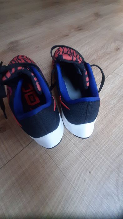 Adidasy Nike Air Pegasus model 38