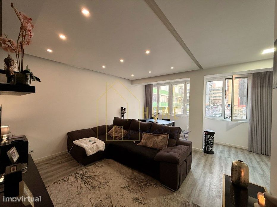 Apartamento T2 no Alto do Seixalinho — Alto Do Seixalinho, Santo André E Verderena, Setúbal