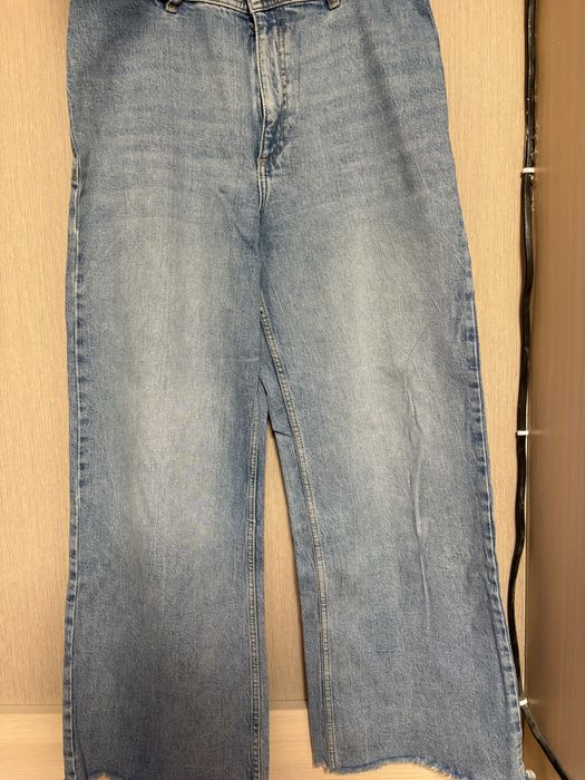 Джинси Mango (MNG) з накладними кишенями, розмір 42 (L)