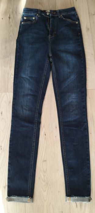 Nowe spodnie Jeans damskie