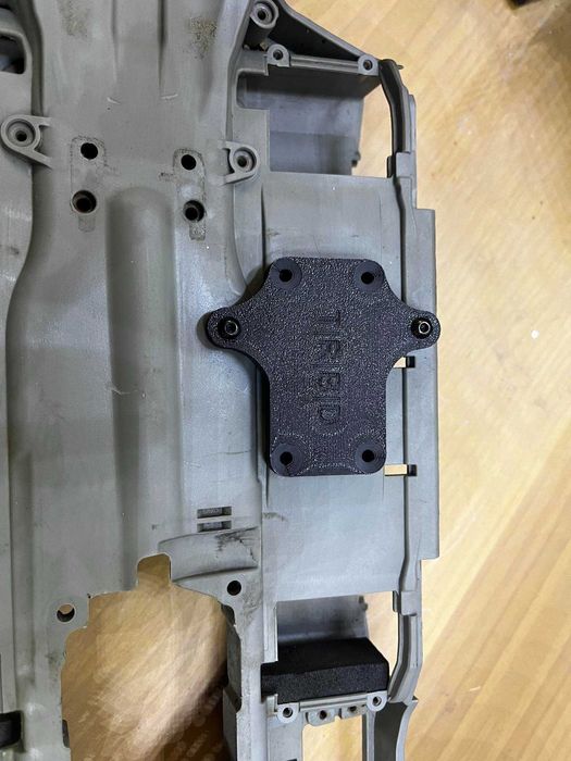 Traxxas Maxx, Widemaxx, E-Revo Adapter Hobbywing Max8