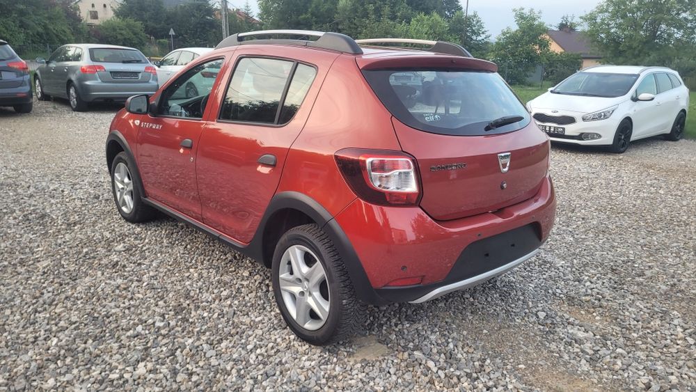 Dacia sandero  steepway super stan benzyna.