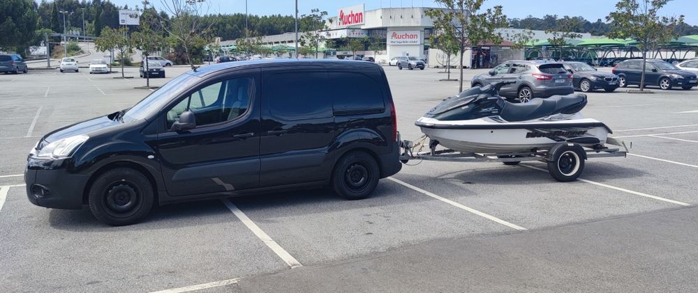 Serviço de Reboque / Transporte