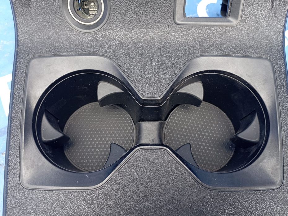 Підсклянник BMW X7 G07 БМВ Х7 подстаканник cup holder салону б/у