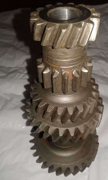 Блок шестерен промежуточного вала М 2140,412
