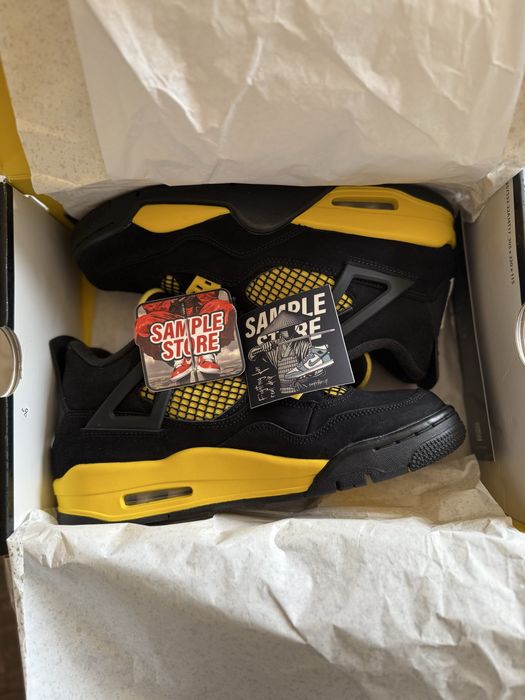 Air Jordan 4 rozmiar 40 Yellow Thunder