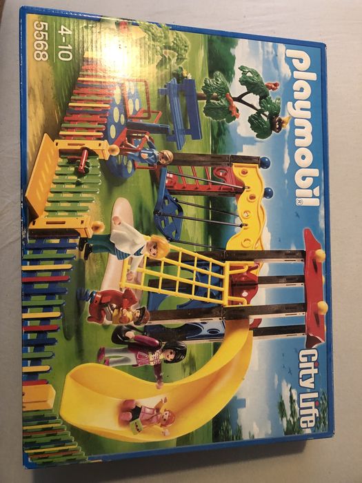Playmobil 5568 plac zabaw City Life stan BDB karton
