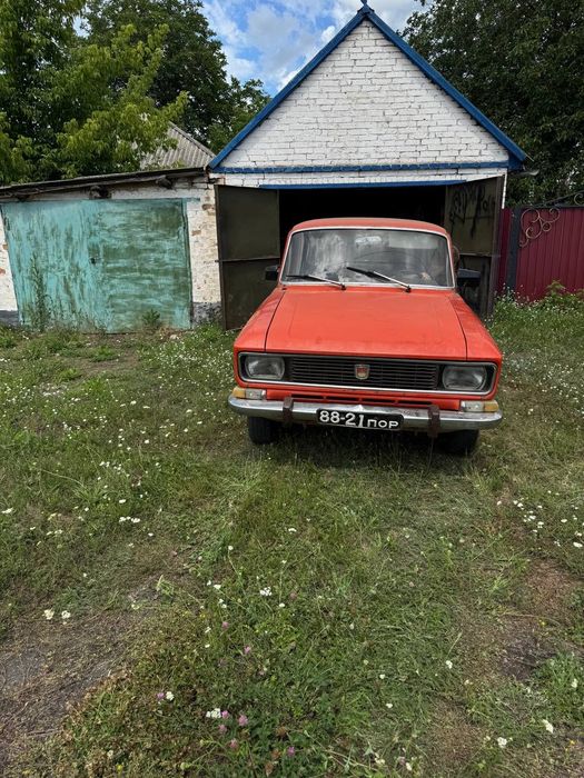 Продам Москвич 2140